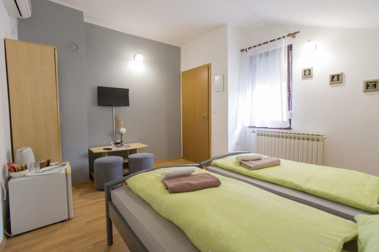 Guest House Stari Мостар Экстерьер фото